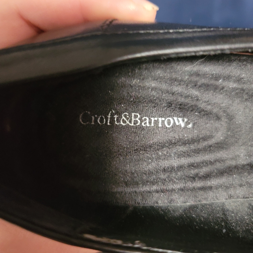 Croft & Barrow Leather Loafers. Size 7M.  (825) - Picture 4 of 8